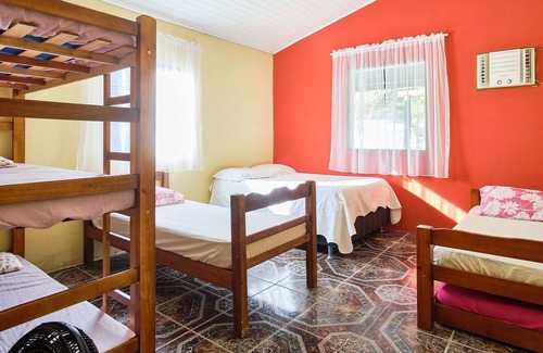 Ponte Branca House | Casa Sítio Canto Azul Para até 15 Pessoas com ar e Piscina