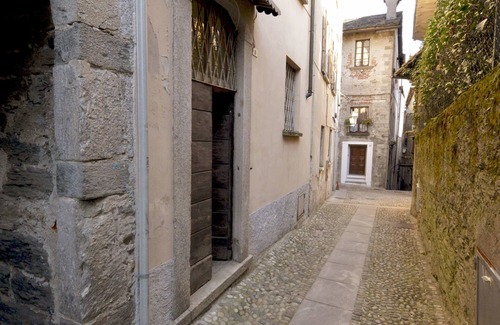 Stresa Apartment | Casa Saba - WelcHome: Rated 10/10 with Family-Friendly Amenities