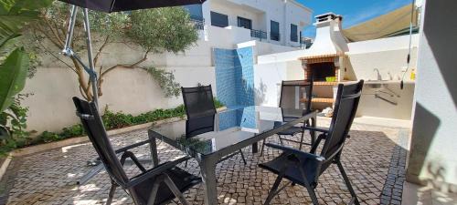 Vila Nova De Cacela Villa | Cozy Casa Sal Sol Sul - Family-Friendly Retreat by Manta Rota