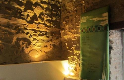 Estollo House | Exceptional Casa San Andres Del Valle with Hot Tub & Breakfast