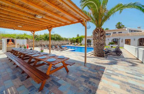Benimarco House | Casa San Miquel - BTB: Family-Friendly Oasis with Pool