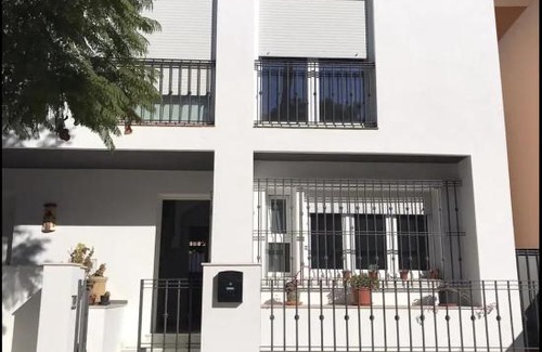 Sanlucar de Barrameda House | CASA SANLÚCAR: Family-Friendly Duplex Steps from the Beach