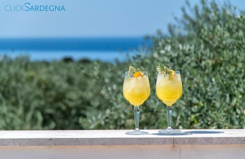 Alghero Apartment | Casa Sant'Anna: Scenic Villa with Ocean View Veranda