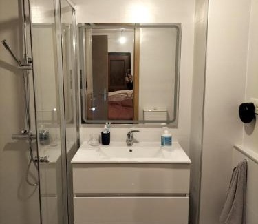 Collanzo Apartment | Family-Friendly Stay at Casa Santibañez de la Fuente