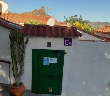 Tejeda House | Casa Santana Segura: Oceanfront Haven with 9.4 Rating