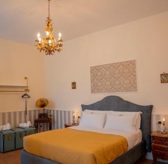 Rione Duomo Bed & Breakfast | Oceanfront Casa Santangelo Suites with Eco-Friendly Amenities