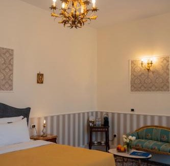 Rione Duomo Bed & Breakfast | Oceanfront Casa Santangelo Suites with Eco-Friendly Amenities