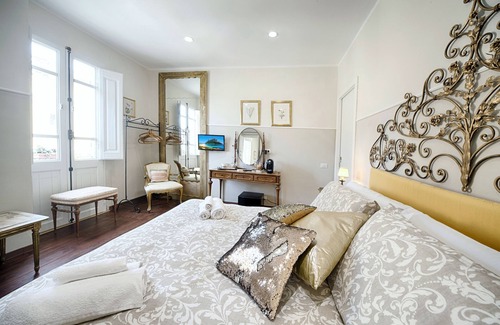 Olbia City Centre House | Casa Satta 1925: Guest Rated 9.2, Family-Friendly Stay