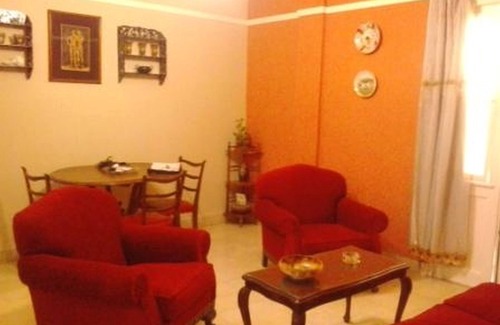 Plaza de la Revolucion House | Family-Friendly Escape at Casa Saulo's with Breakfast Included