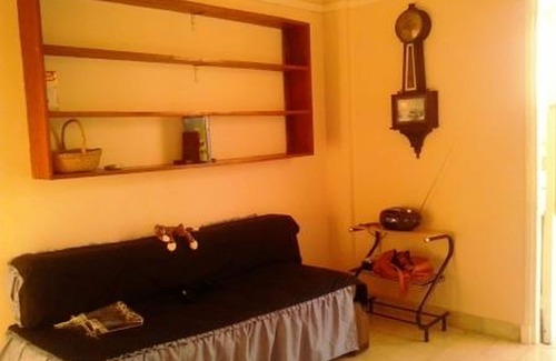 Plaza de la Revolucion House | Family-Friendly Escape at Casa Saulo's with Breakfast Included