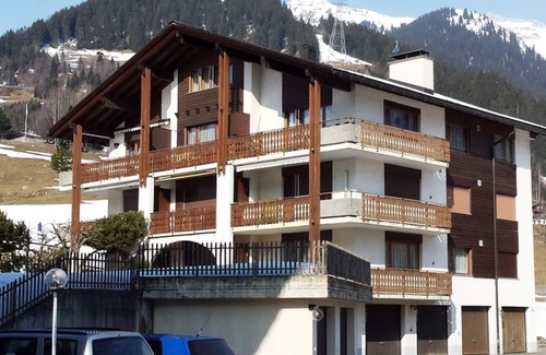 Acletta Apartment | Inviting Casa Sax 5 Church with Lake Views and Spa