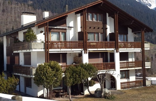Acletta Apartment | Inviting Casa Sax 5 Church with Lake Views and Spa