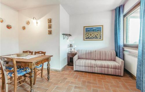 Montorsaio House | Casa Scala: Pet-Friendly Retreat with Pool and Kids' Fun