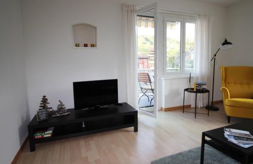 St. Gallen Apartment | Casa Schilling: Family-Friendly Rooms with Balconies