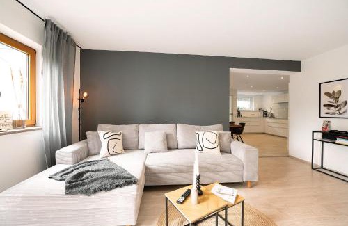 Longkamp Apartment | Pet-Friendly Casa Schneck: Guest Rated 9.7/10 Experience