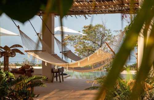 Troncones House | Explore Casa Selva: Oceanfront Retreat with Pool Access