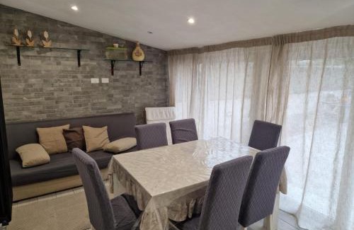 Viareggio Apartment | casa Serena