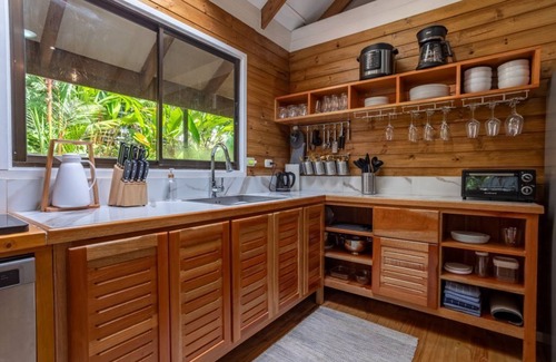 Dominical Cabin | Casa Serena · Secluded Jungle Retreat w/Pool, Walk to Beach