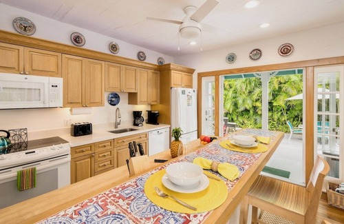 Key West Historic District House | Historic CASA SERENDIPITY: Pool & Ocean Views Await