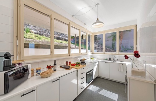 Lugano Apartment | Experience Casa Serenella: Pet-Friendly Lakeview Retreat