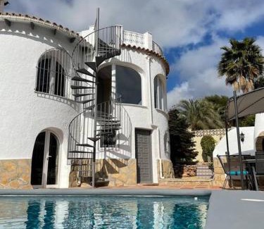 Balcon del Mar Villa | Idyllic CASA SERENITA Villa with Pool and Ocean Views