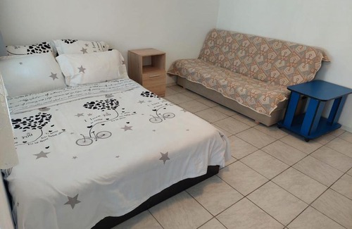 Eforie Nord House | Child-Friendly Getaway at Casa Sergiu - Rated 10/10