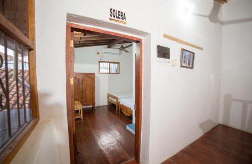 Santa Cruz de Mompox House | Inviting Casa Serrano with Kitchen & Child-Friendly Amenities