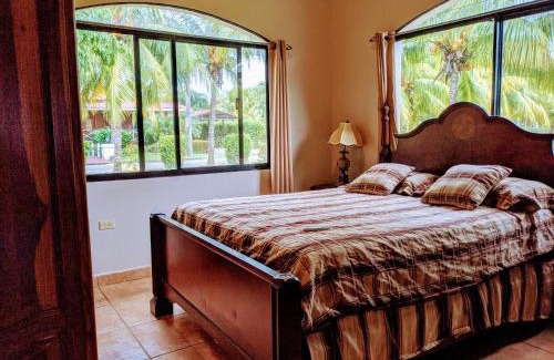 San Juan Villa | Casa SH: Family-Friendly Retreat with Pool & Pet Amenities