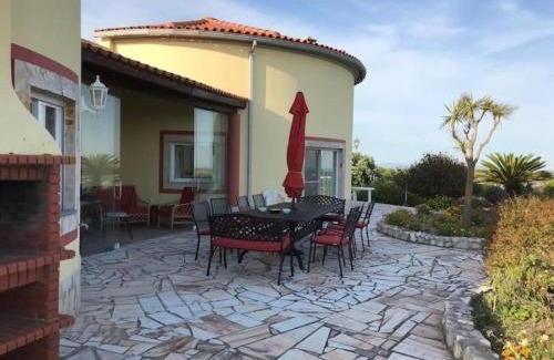 Obidos Villa | Relax at Casa Shally: Oceanfront, Pet-Friendly Retreat