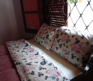 Vila Telma Bed & Breakfast | Exceptional Stay at Casa Shekináh with Family-Friendly Amenities