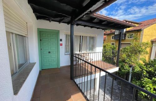 Novales House | Family-Friendly Getaway at Casa SIDRO - Guest Rated 9.3