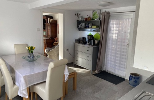 Langhecke House | Casa Siepelunga: Guest Rated 9.6 with Ocean Views!