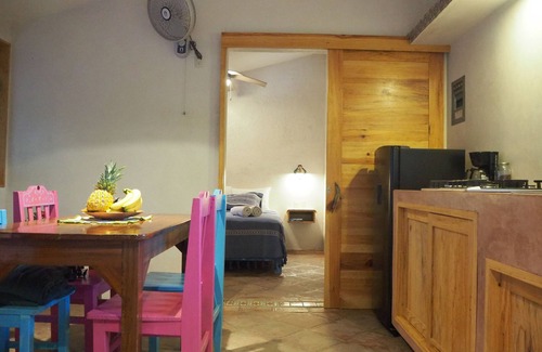 Mazunte House | Casa Sierra: Oceanfront Getaway with Starlink & Spa