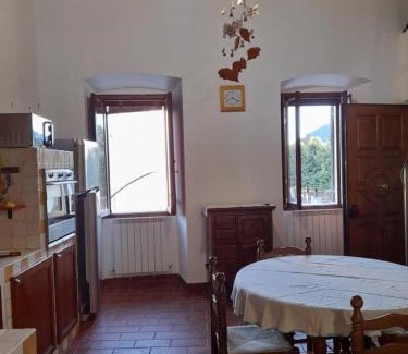 Rieti House | Family-Friendly Getaway at Casa Sigiu - La Terrazza