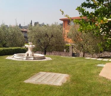 Padenghe sul Garda Apartment | Family-Friendly Escape at Casa Silvia - Rated 9.5/10