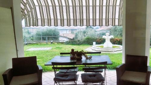 Padenghe sul Garda Apartment | Family-Friendly Escape at Casa Silvia - Rated 9.5/10