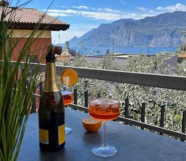 Malcesine Apartment | Enjoy Family-Friendly Stays at Casa Simone - 9.3/10 Rated