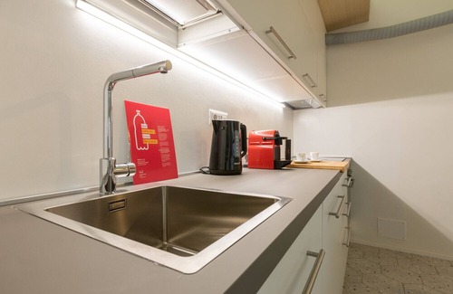 Vanchiglia Apartment | Inviting Casa Sineo: Family-Friendly with Breakfast & Kitchen