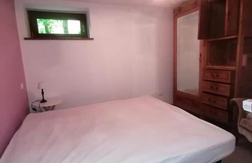 Rocca di Cambio Apartment | Charming Casa Singola in Villa - Pet & Child Friendly Stay