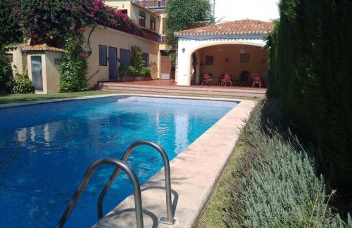 Pedreguer House | Relax at Casa singular Doña Lola with Oceanfront Views