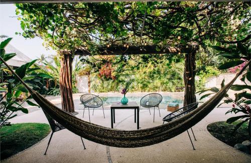Ixtapa House | Unforgettable Stays at Casa Sirena - Pet Friendly & Poolside