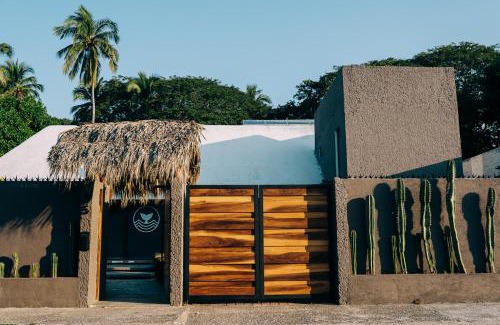 Ixtapa House | Unforgettable Stays at Casa Sirena - Pet Friendly & Poolside