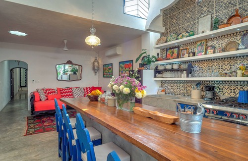 Centro House | Discover Casa Skylarkin: A Moroccan Gem in Merida Centro