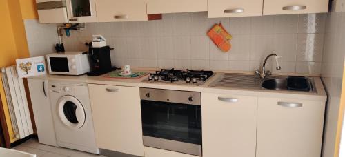 Piacenza Apartment | Comfortable Casa Sofia: Family-Friendly Near Zona Clinica