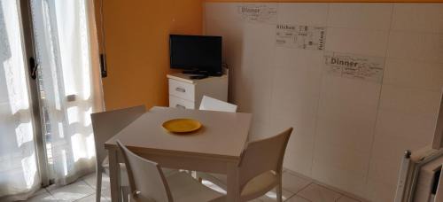 Piacenza Apartment | Comfortable Casa Sofia: Family-Friendly Near Zona Clinica