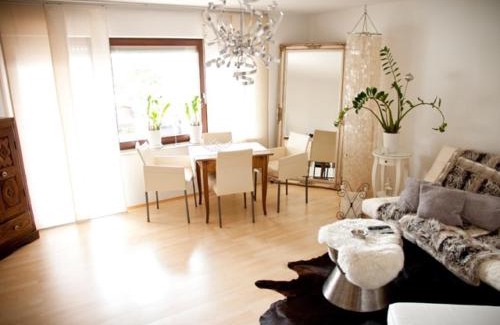 Fischbach Apartment | Casa Sofia: Child-Friendly Retreat with 9.5/10 Guest Rating