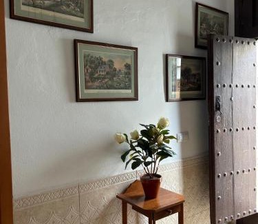 Alozaina Apartment | Family-Friendly Retreat at Casa Sol y Luna - Rated 10/10