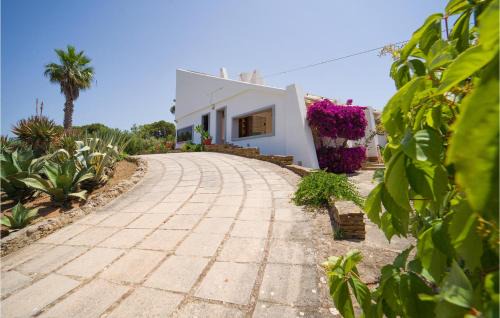 Spano House | Pet-Friendly Retreat at Casa Solare - Rated 10/10!