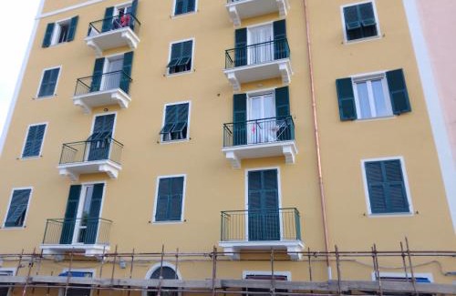 Pra' Apartment | Pet-Friendly Retreat at Casa Sole E Luna - 9.3/10 Rated