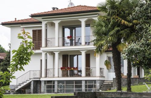 Brezzo di Bedero Apartment | Casa Sole